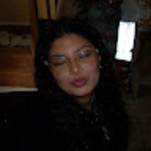 Meet your Posher, Adriana